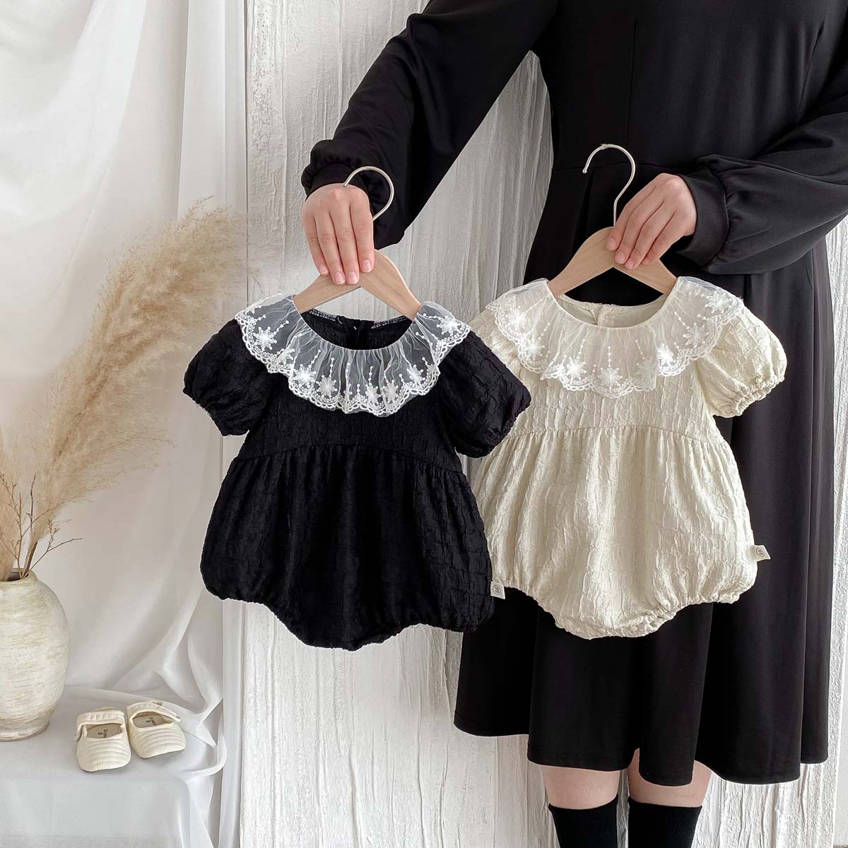 Baby Clothing Clearance - Zomer babymeisje kanten poppenkraag jumpsuit in