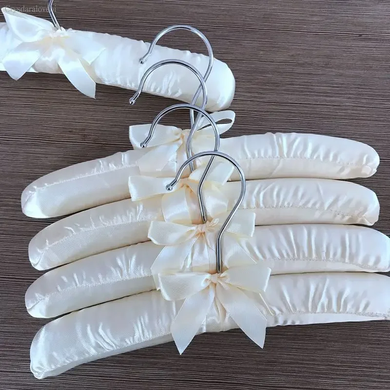 Babykleding Kleurrijke Kleding - Baby Clothing Hangers recensie en prijs